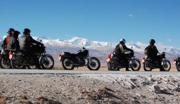 LANDTOUR: EVEREST BASE CAMP BẰNG MOTOR – NEPAL & TÂY TẠNG